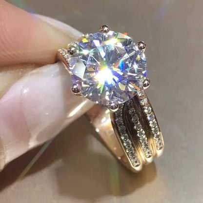 Gorgeous Round Cut Eternal Diamond Rings Fashion 925 Sterling Silver Zircon Ring Female Bride Wedding Proposal Engagement Party Band Moissanite Jewelry Anniversary Gift
