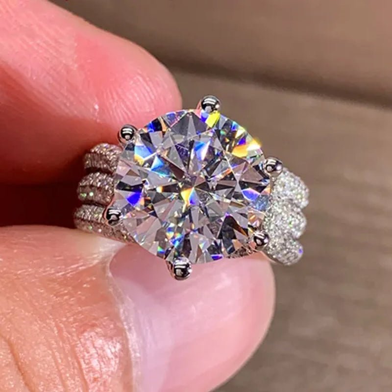 Gorgeous Round Cut Eternal Diamond Rings Fashion 925 Sterling Silver Zircon Ring Female Bride Wedding Proposal Engagement Party Band Moissanite Jewelry Anniversary Gift - WORLD TIME VISITS
