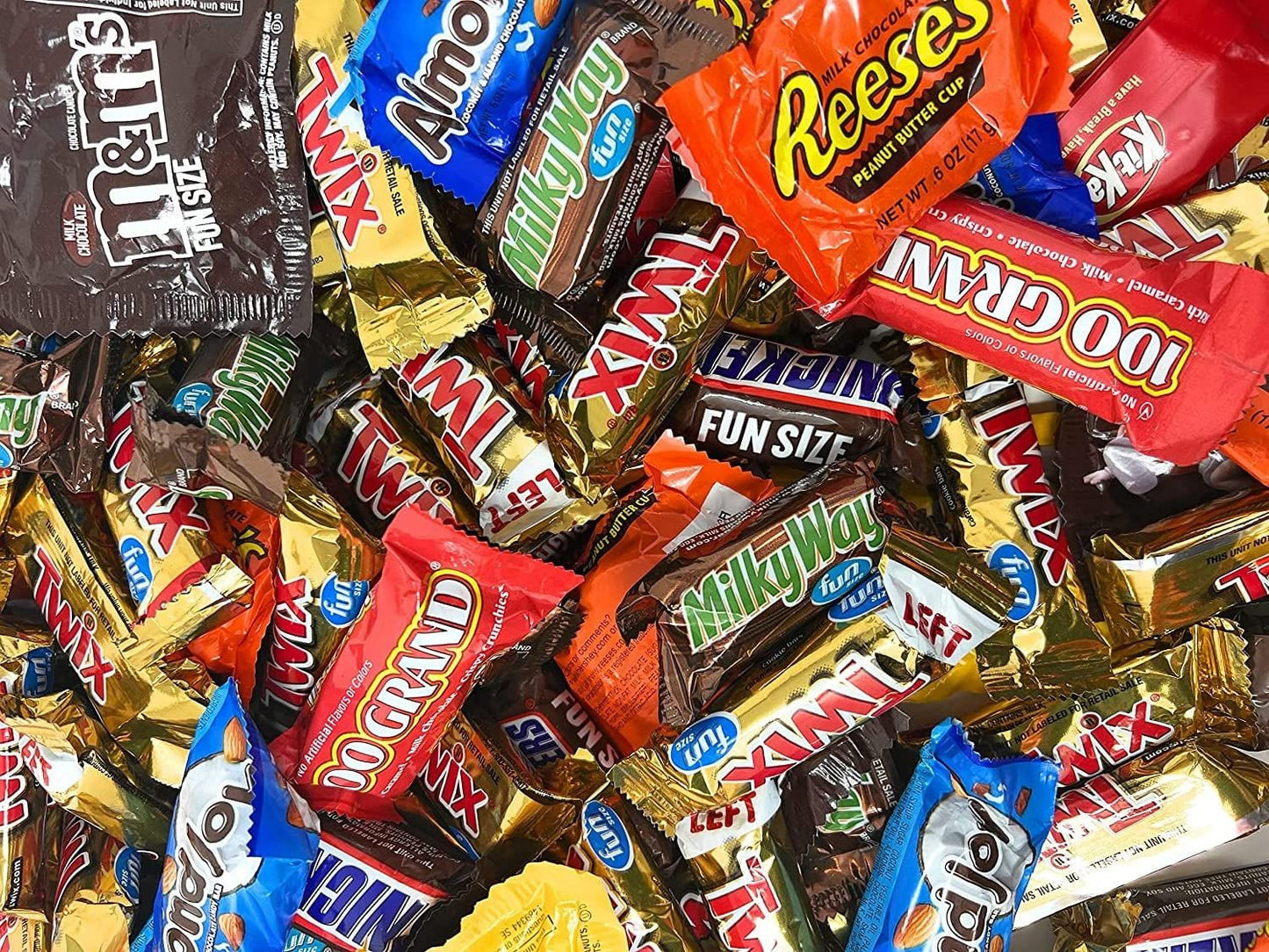 Holiday Chocolate Classic MARS Candy Snack Bars 3.5 Lbs Individually Wrapped Mini Fun Size Candies Variety Bulk Mix (56 Oz) Made in America (USA) - WORLD TIME VISITS