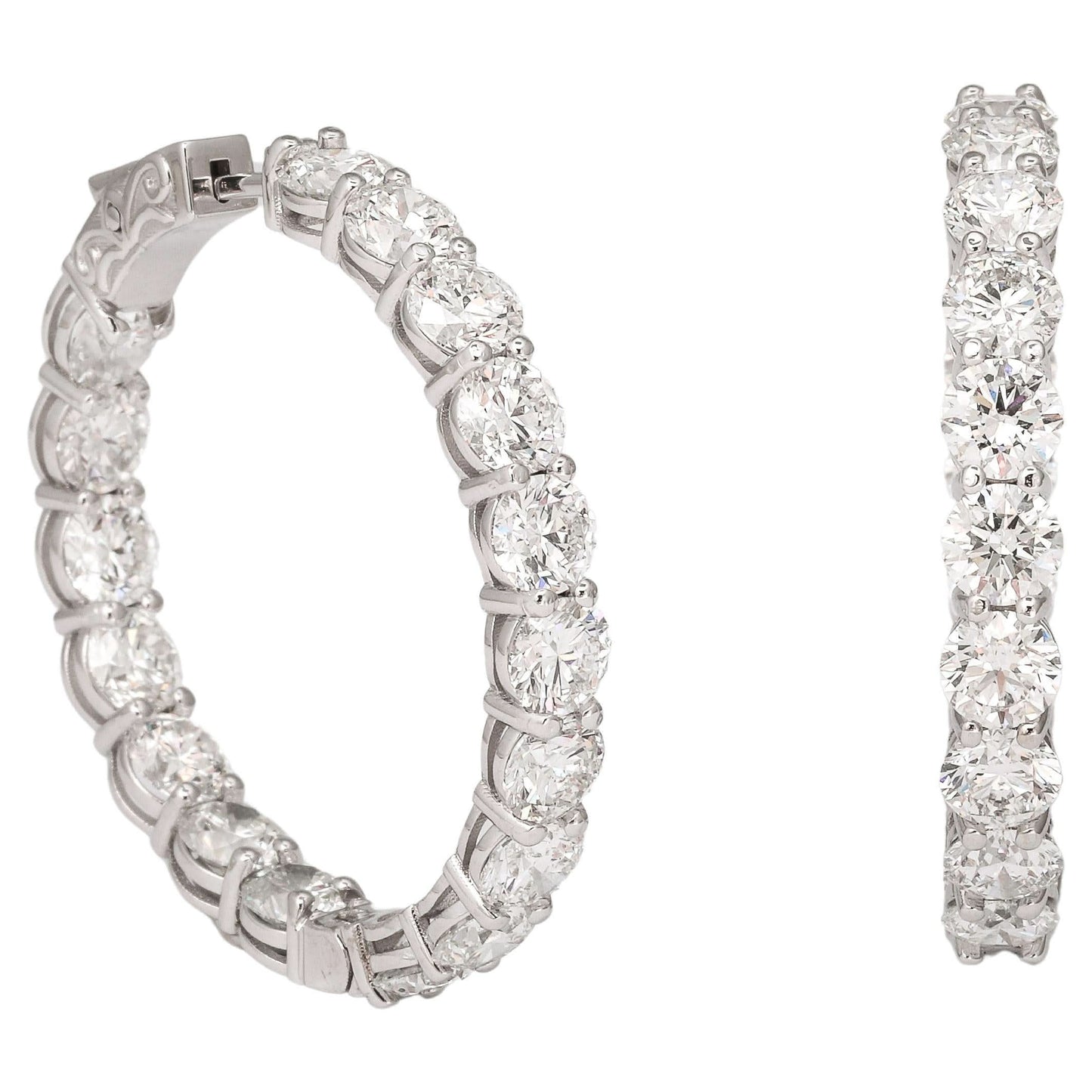 https://a.1stdibscdn.com/diamond-hoop-earrings-for-sale/j_415/j_227290821714487126038/j_22729082_1714487126876_bg_processed.jpg