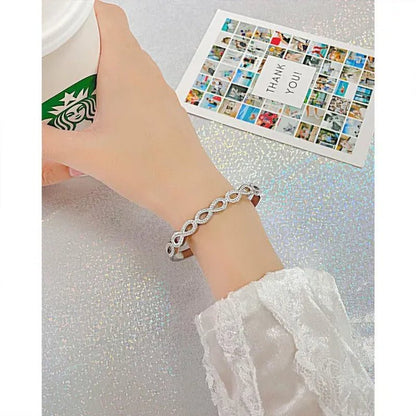 Luxury Fashion Hollow Out Love Infinite Sign Bracelet Inlay Cubic Zirconia for Women Girls Titanium Steel Zircon CZ Stone Infinity Bracelet Silver / Gold
