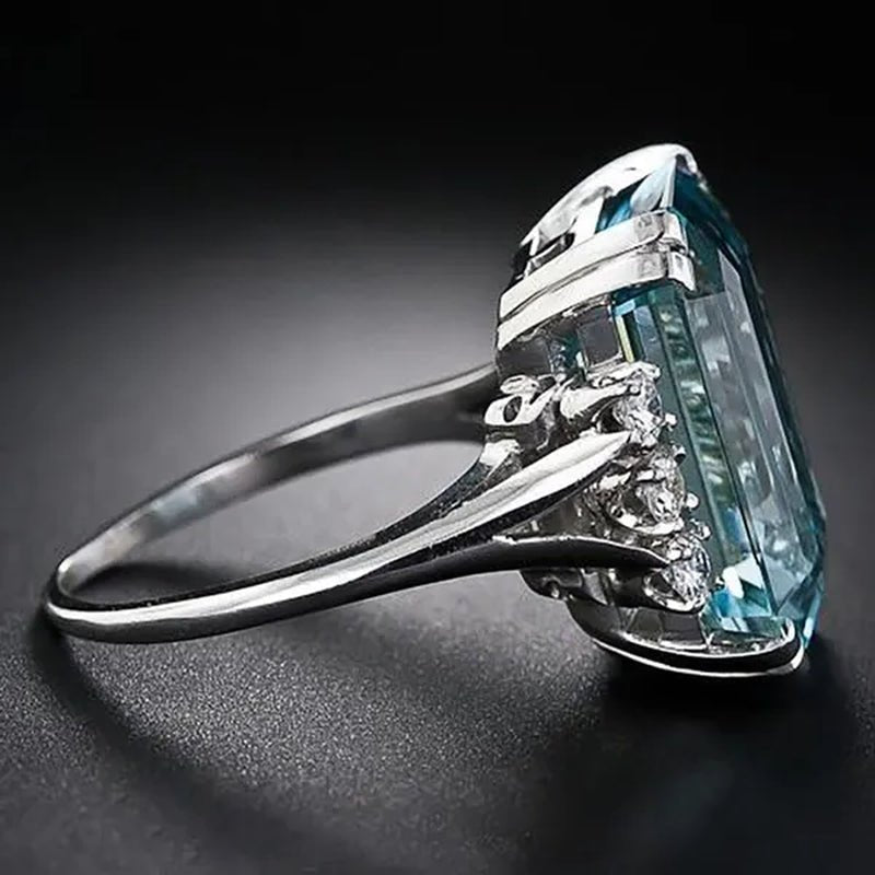Luxury Silver Plated Rings for Women Wedding Square Blue Topaz Ring Gemstone Sapphire Spinel Romantic Gift Engagement Jewelry
