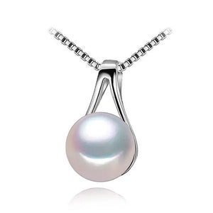 Majesty Diamonds MDS170024 Freshwater Pearls Fancy Pendant Necklace in .925 Sterling Silver