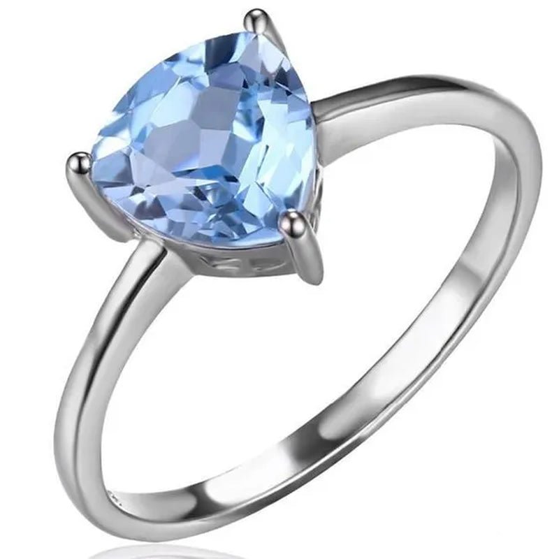 Majesty Diamonds MDS170123 1.5 CT Trillion Blue Topaz Cocktail Ring in .925 Sterling Silver - Size 7 - WORLD TIME VISITS