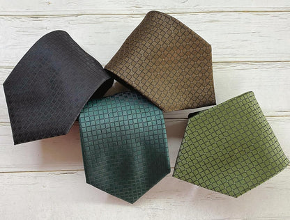 Mens 63'' XL Extra Long Tie Solid Festive Necktie + Gift Box