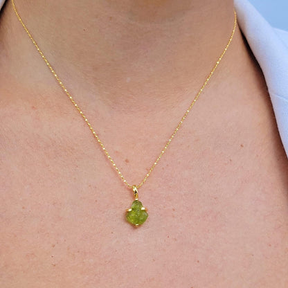Natural Raw Peridot Chain Pendant Necklace with Yellow Gold over 925 Sterling Silver, August Birthstone Dainty Solitaire Gift for Her,  (Peridot)