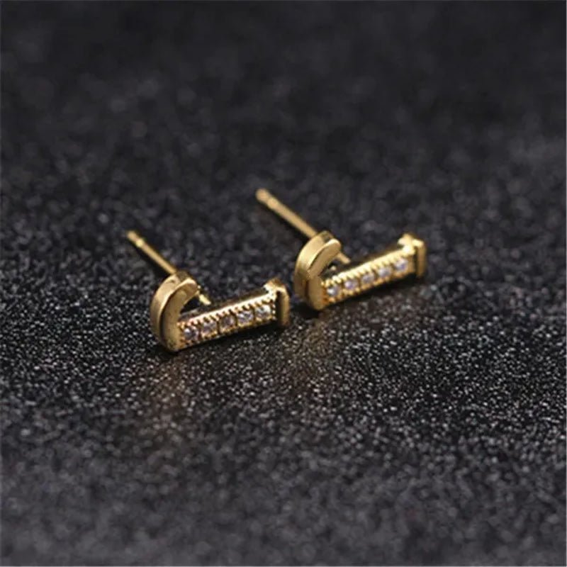 New Diamond Letter  Stud Earrings Women Fashion Earrings 26 Letters A-Z