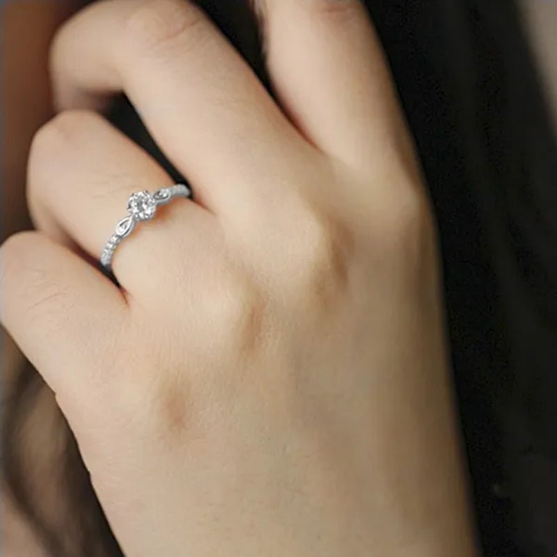 Newest Design Women 18k gold plated  and 925 Sterling Silver White Sapphire Diamond Thin Ring Wedding Engagement Party Rings Jewelry