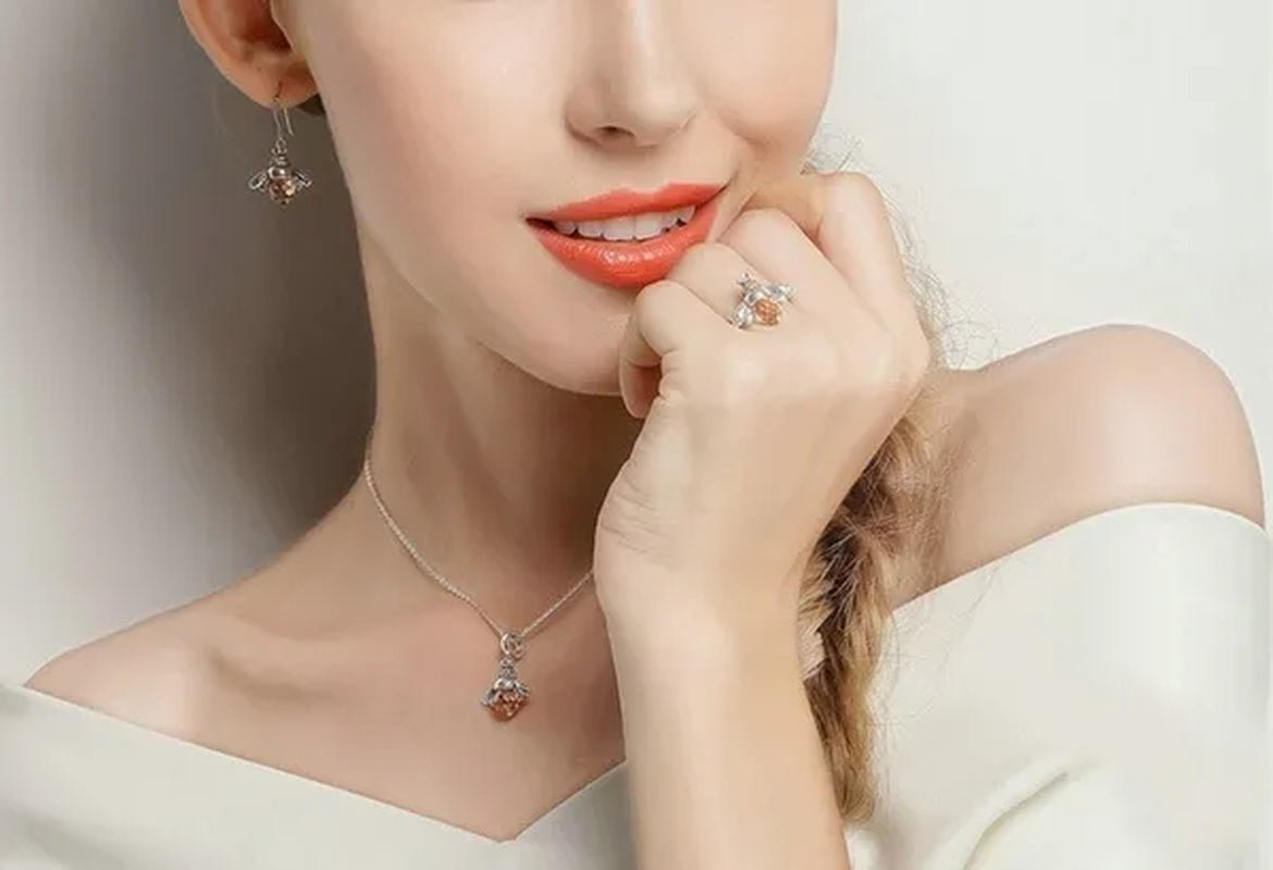 Popular Elegant Bee Design Gemstone Topaz Pendant Necklace/Earring/Ring/Bracelet 925 Silver Jewelry Set Mother's Day Gifts