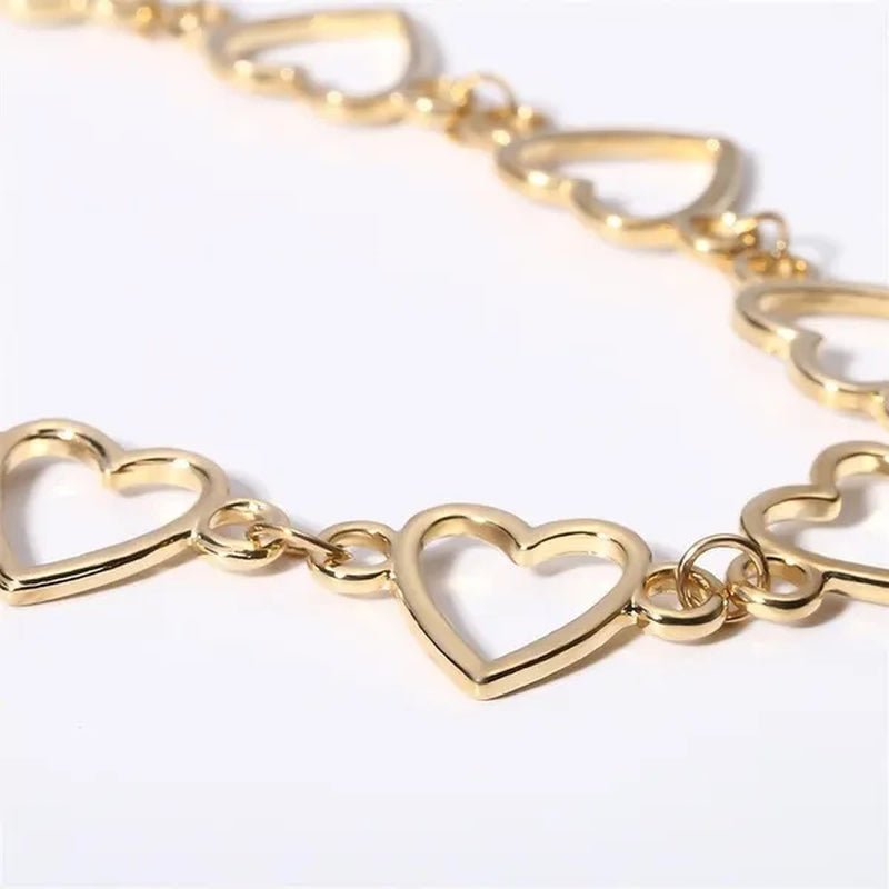 Simple Metal Heart Shape Choker Necklace for Women Fashion Elegant Geometric Collar Punk Jewelry Gift