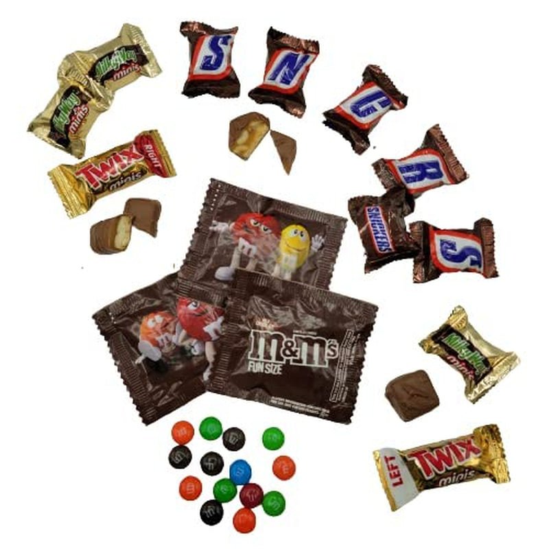 SNICKERS, M&MS, TWIX, 3 MUSKETEERS & MILKY WAY, Mars Chocolate Variety Mix - 2 Pounds (Pack of 1)