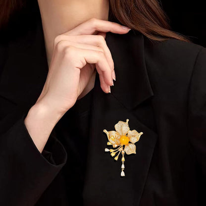 Tassels Collar Pins Flash Diamond Tassel Brooch Corsage Women'S anti Lost Brooch Accessories Silver