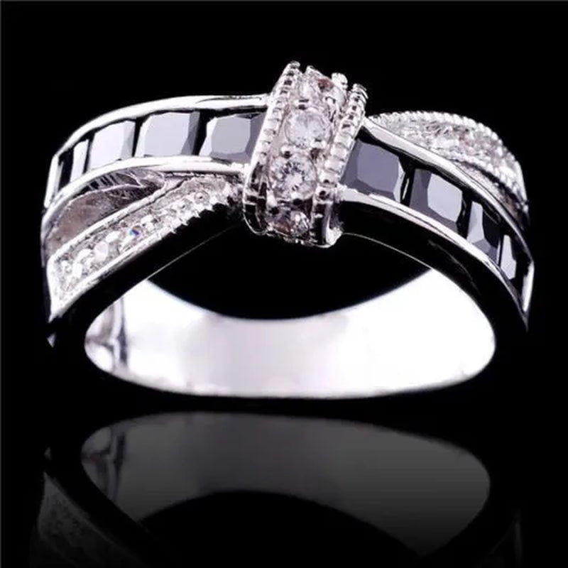 Trendy Women Rings with Brilliant Cubic Zirconia Luxury Engagement Rings Fashion Wedding Party Jewelry