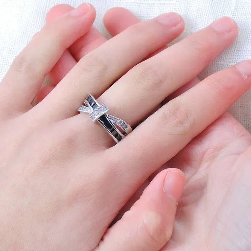 Trendy Women Rings with Brilliant Cubic Zirconia Luxury Engagement Rings Fashion Wedding Party Jewelry