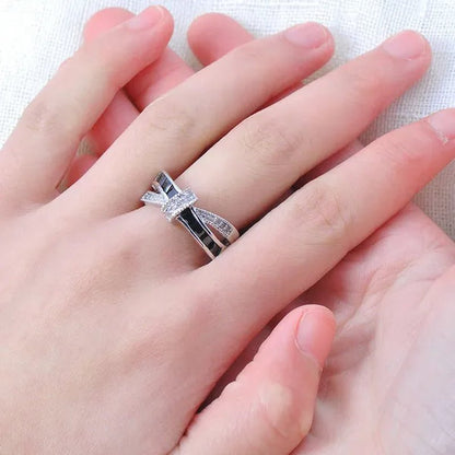 Trendy Women Rings with Brilliant Cubic Zirconia Luxury Engagement Rings Fashion Wedding Party Jewelry