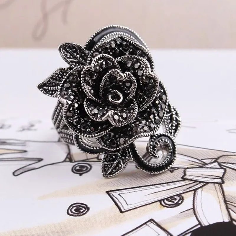 US/UK trendy Women Retro Rose Flower Ring Black Crystal Vantige Big Flower Rings Jewelry Gift - WORLD TIME VISITS