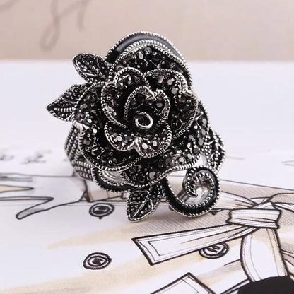 US/UK trendy Women Retro Rose Flower Ring Black Crystal Vantige Big Flower Rings Jewelry Gift - WORLD TIME VISITS