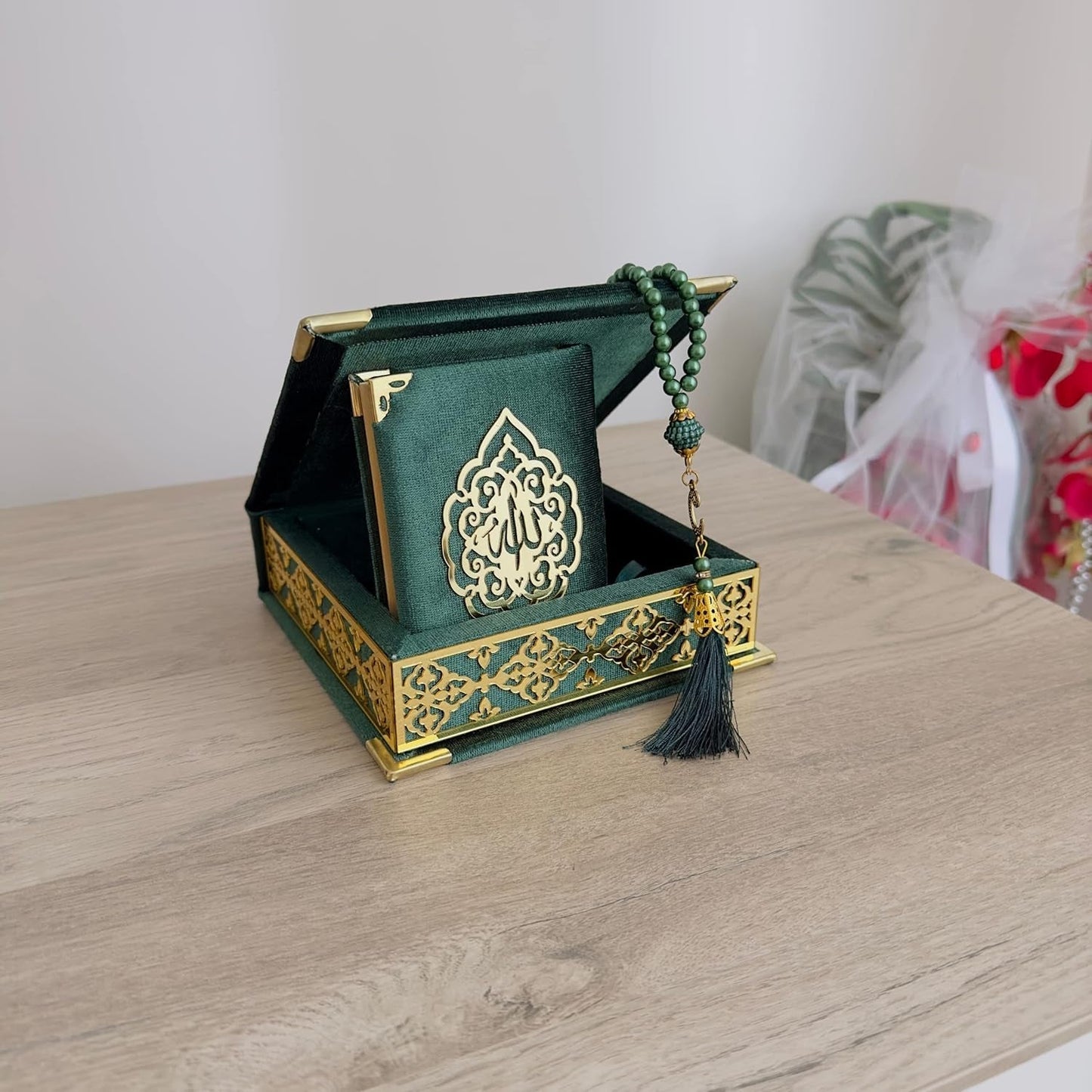 Velvet Covered Quran Tasbeeh Islamic Gift Set | Holy Prayer Beads Wooden Box Birthday, Wedding Islam Graduation Muslim Favor Eid, Ramadan (Green), Small Size / (6 X 6 In) Box-(3.8 4.85