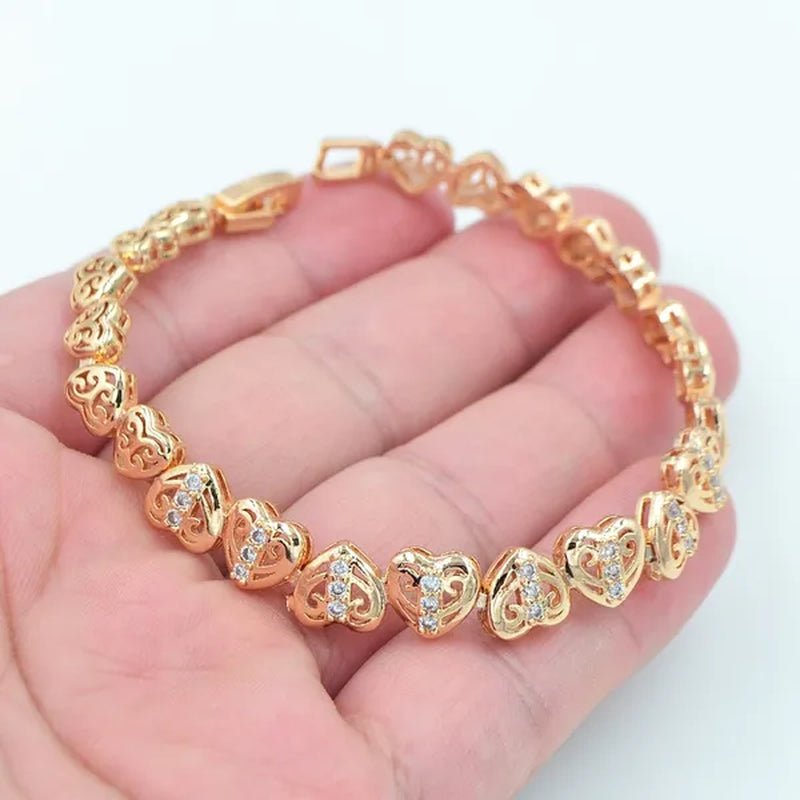 Women Fashion Clear Cubic Zirconia CZ Romantic Love Hearts Charm Bracelet Jewelry - WORLD TIME VISITS