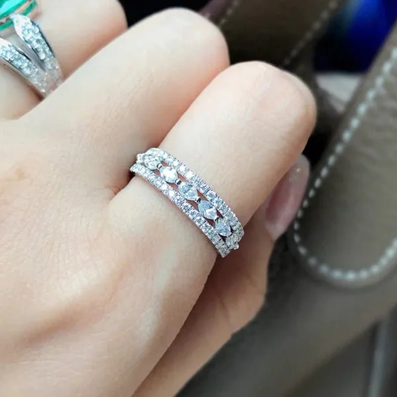 Women's Fashion Ring Marquise Cut Rings for Women Princess Proposal Engagement Party Accessories Elegant Female Bride Wedding Band Anniversary Gift Size 4-12 Bague Femme